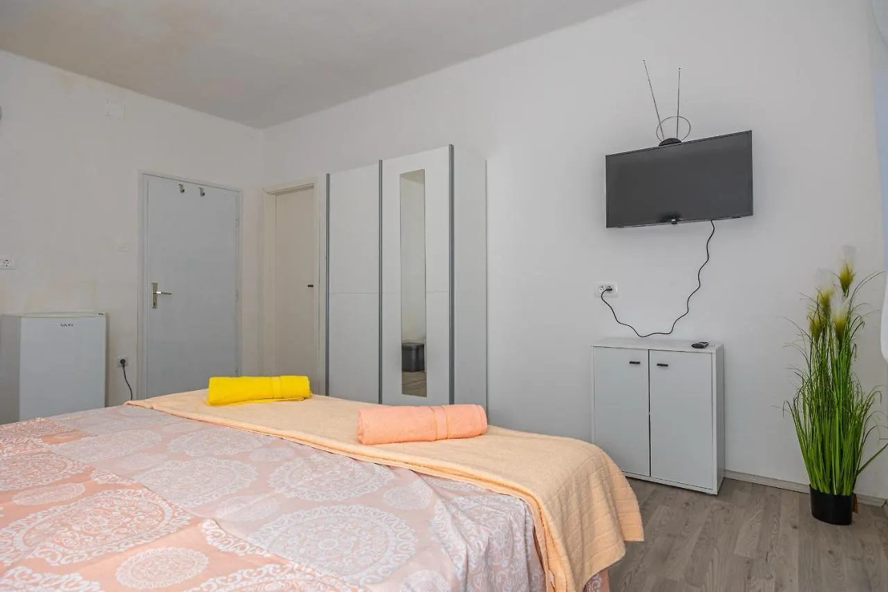 Dvokrevetna Soba Lela Hotel Crikvenica 0*,  Croatia