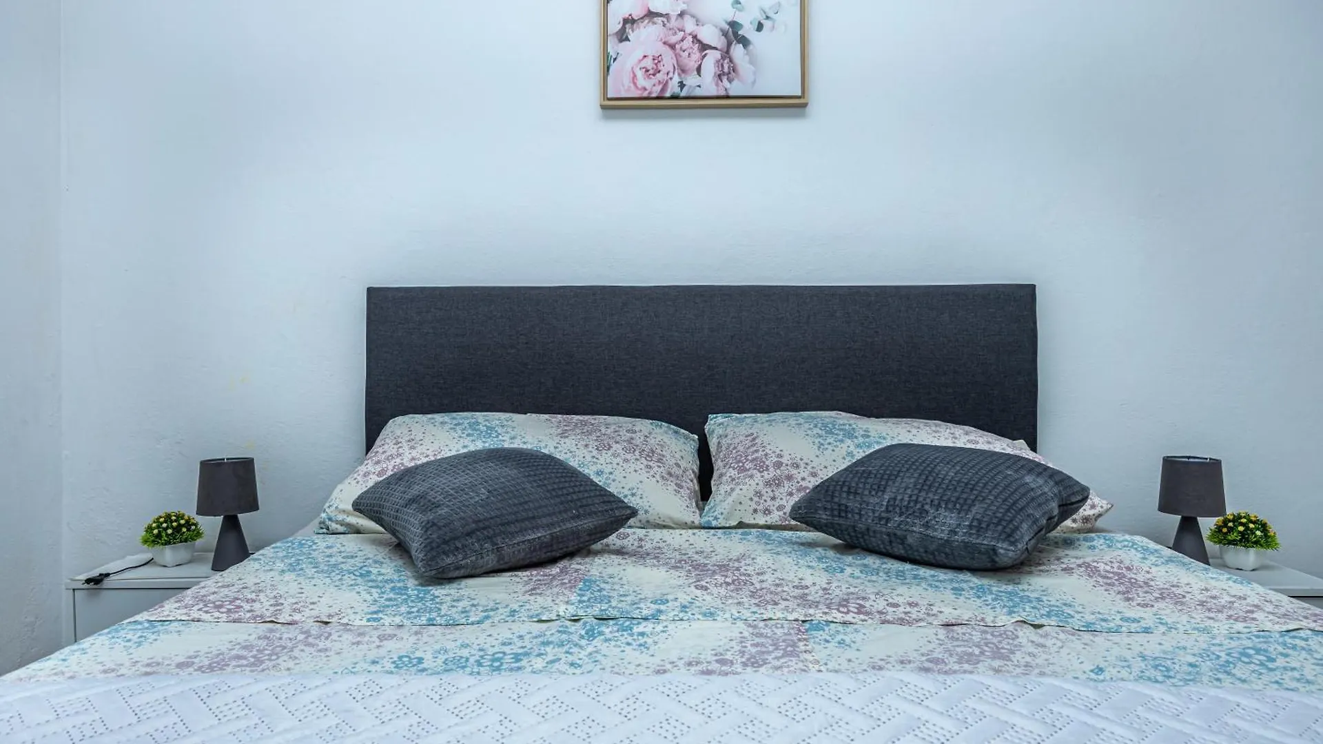 Guest house Dvokrevetna Soba Lela Hotel Crikvenica