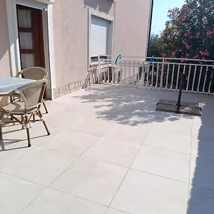 3* Gasthof Romantic Porto Close To Sandy